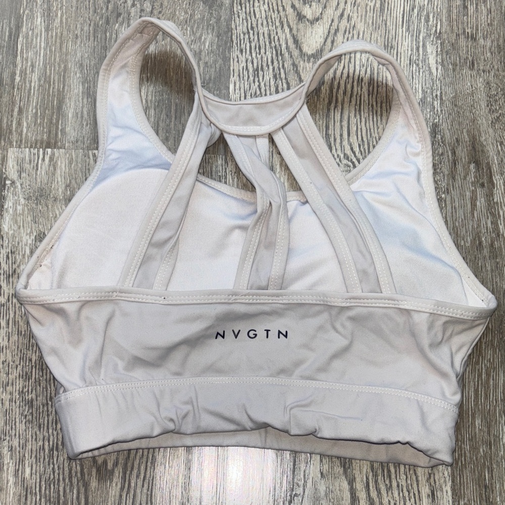 NVGTN Women's Off White Sports Bra